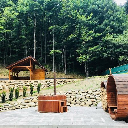 Apartman 16 Romantika Chopok Juh Тале Екстериор снимка