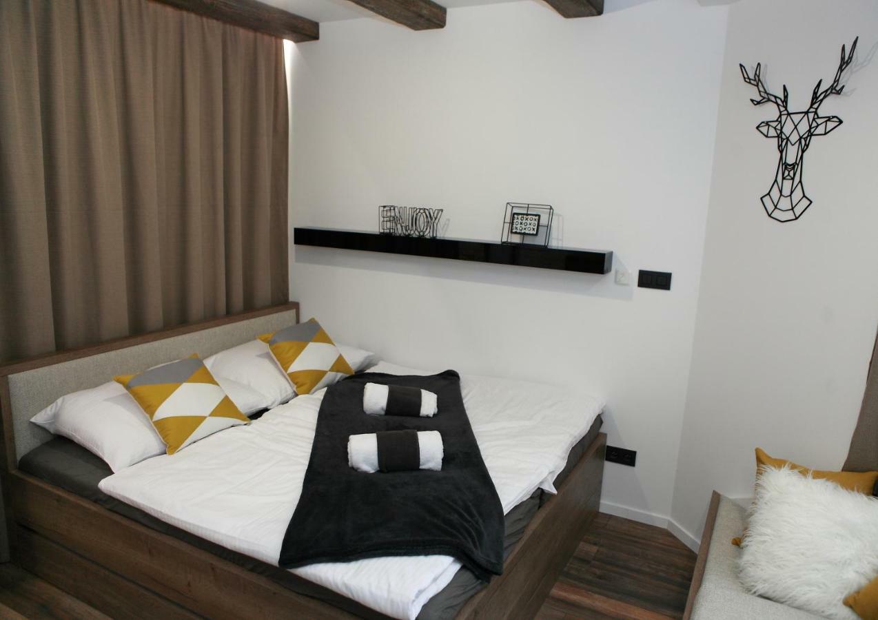 Apartman 16 Romantika Chopok Juh Тале Екстериор снимка