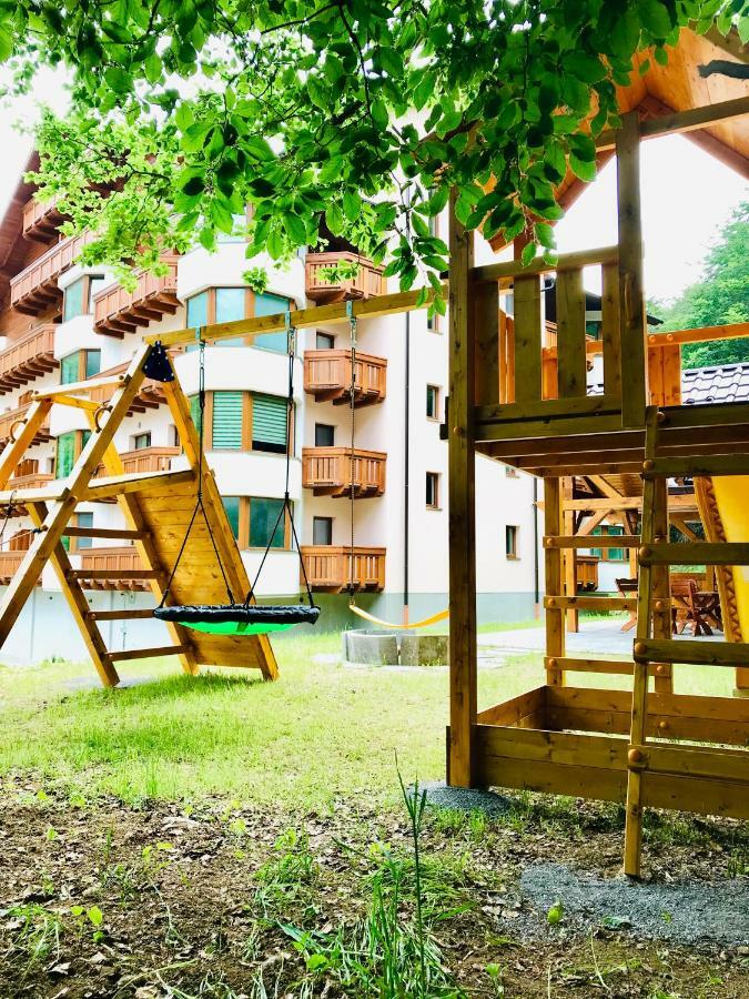 Apartman 16 Romantika Chopok Juh Тале Екстериор снимка